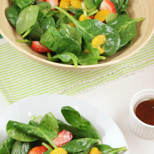 Spinach and Fruit Salad
