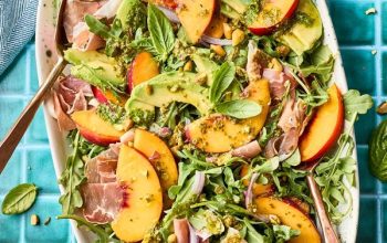 Peach and Prosciutto Salad