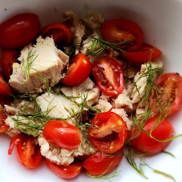 Cherry Tomato, Dill, and Tuna Salad