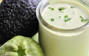 Keto Tomatillo Dressing