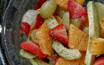 Leftover fruits breakfeast salad