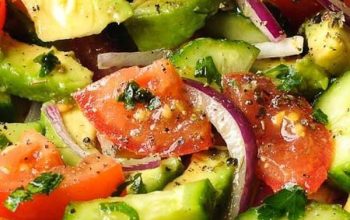 Avocado Salad with Tomatoes