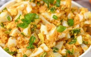 Keto Spicy Pumpkin Deviled Egg Salad