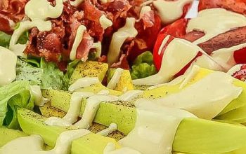 BLT Salad with Avocado