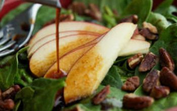 Spinach Salad with Apples & Pecans in