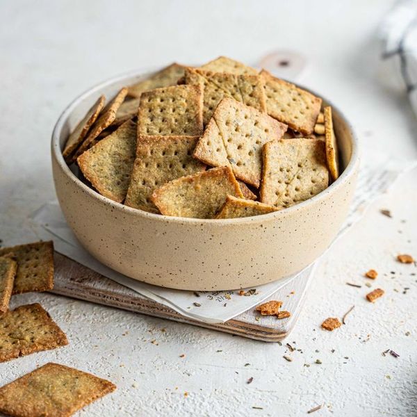 Keto Crunchy Cheese Herb Crackers