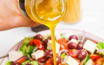 Easy Greek Salad Dressing Recipe