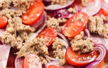 Simple Tuna Tomato Salad Recipe