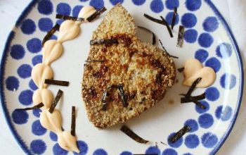 Keto Sesame Crusted Tuna w Spicy Mayo