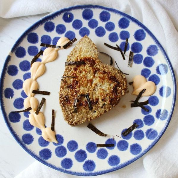 Keto Sesame Crusted Tuna w Spicy Mayo