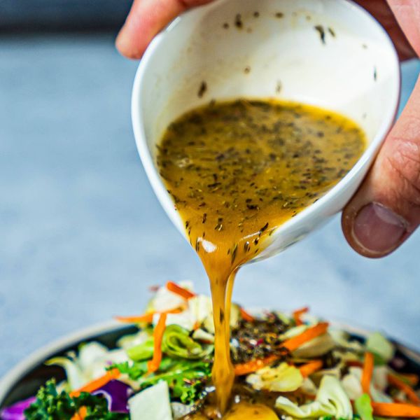 Low Sodium Salad Dressing (2 Steps)