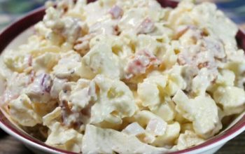 Keto Cauliflower Parmesan Salad
