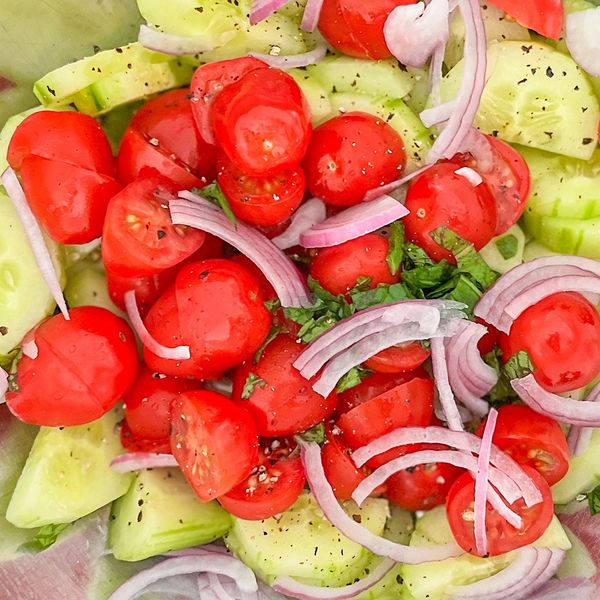 CUCUMBER TOMATO SALAD WITH MINT