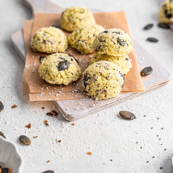 Sweet and Crunchy Keto Coconut Clusters