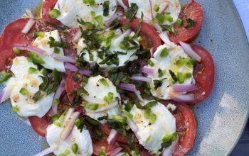 Keto Caprese Salad with Jalapeño and Garlic